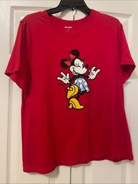 Old Navy Red Minnie Mouse Graphic Tee for Women